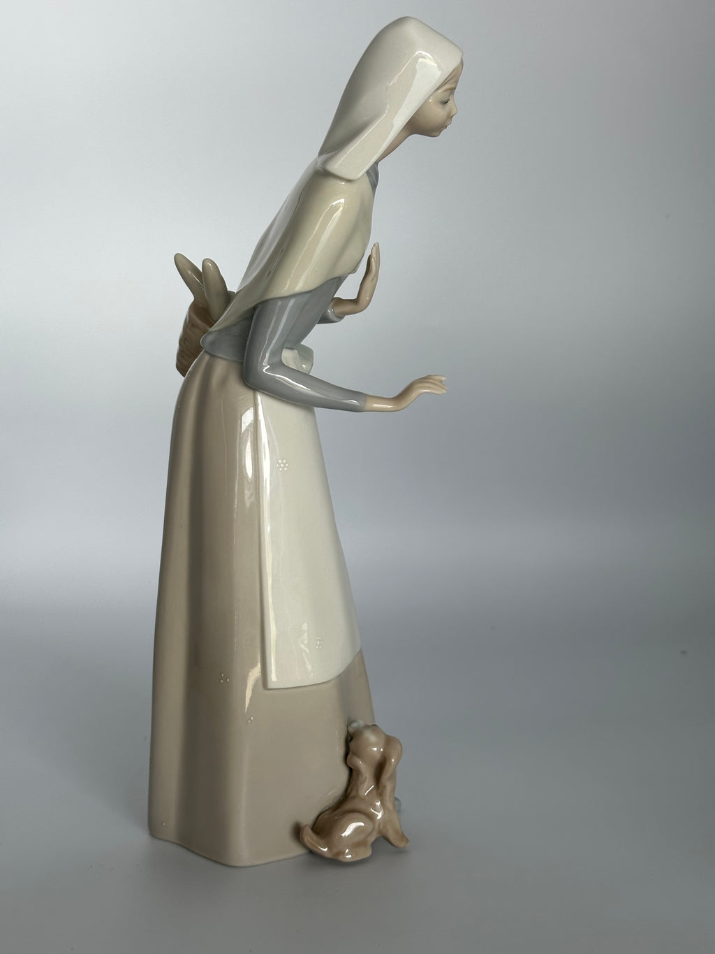 Vintage Lladro Shepherdess Girl with Dog and Basket Porcelain Figurine (#1034)