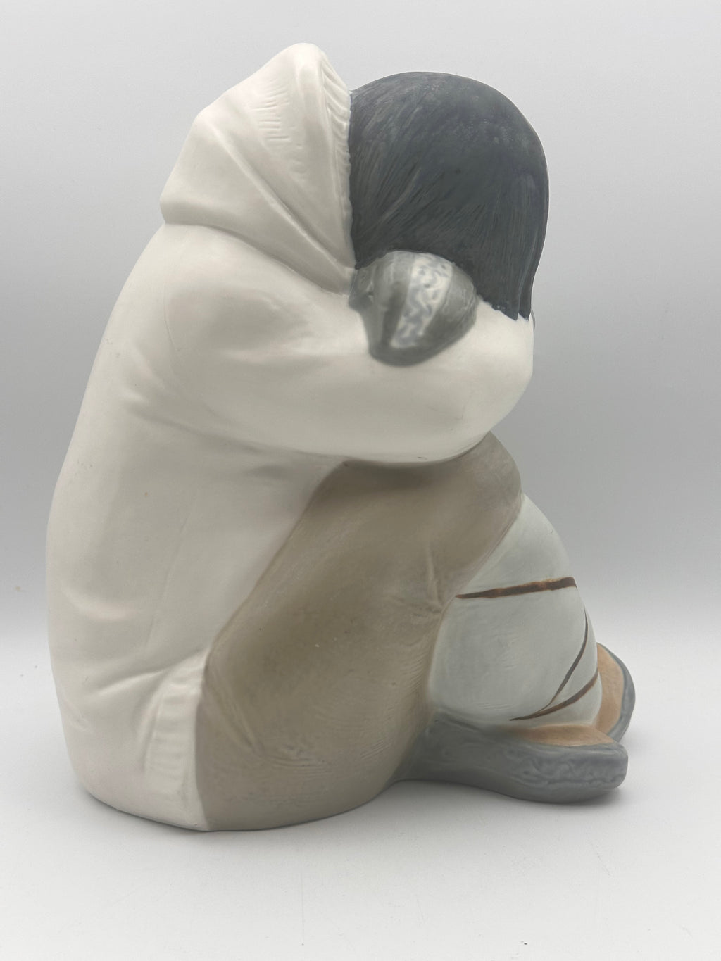 Vintage Lladro Eskimo Boy Figurine